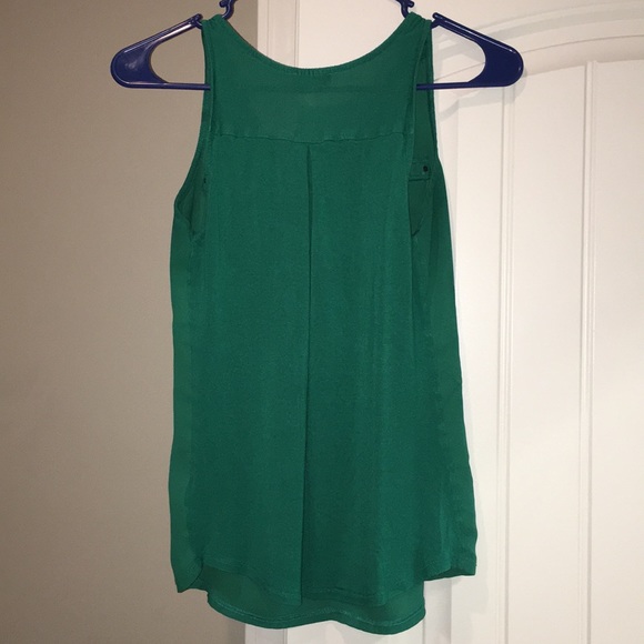 Front Zip Tank - Picture 3 of 3